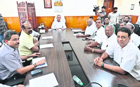 లారీల సమ్మె సమాప్తం 