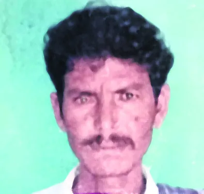 వేర్వేరు ప్రమాదాల్లో  అన్నదమ్ముల మృతి 
