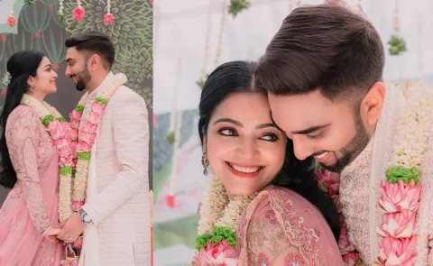 Actress Janani Iyer Engagement