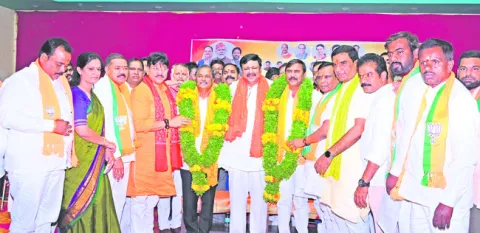 దేశం కోసం పనిచేసే పార్టీ బీజేపీ