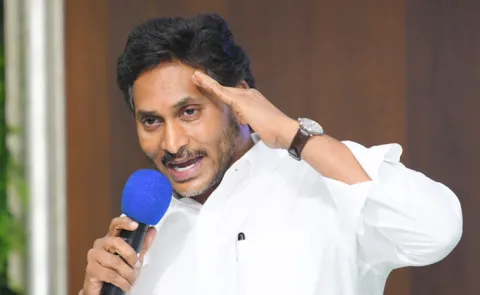 YS Jagan Key Comments AT YSRCP local bodies Representatives Meeting Updates