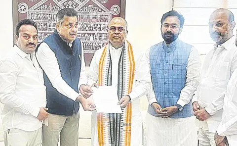 Telangana BJP MPs meet Dharmendra Pradhan over HCU land row
