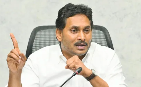 Ysrcp Chief Ys Jagan Condemns Visakha Incident