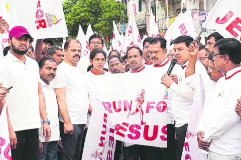యేసుక్రీస్తు బోధనలు స్ఫూర్తిదాయకం 