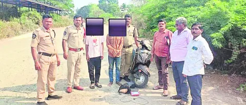 పోలీసుల అదుపులో గంజాయి నిందితులు