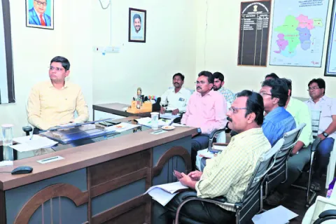 ప్రణాళికాబద్ధంగా కొనుగోళ్లు చేపట్టాలి