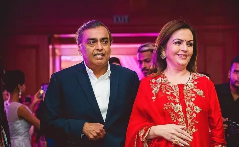 Mukesh AmMukesh Ambani BirthDay Bash Rangoli highlite Hosted By Nita Ambani