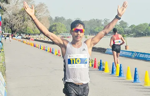 Ram Babu wins gold medal in National Race Walking Championship