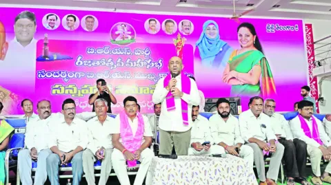 కక్ష సాధింపు చర్యలు మానుకోవాలి