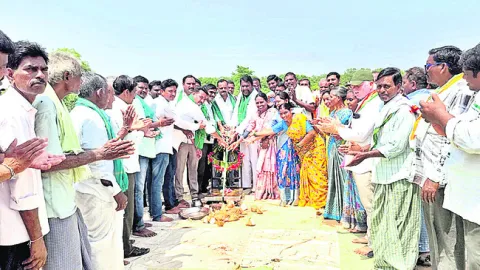 ధాన్యంలో    కోత విధించొద్దు
