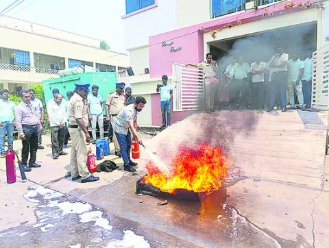 ముగిసిన అగ్నిమాపక 

