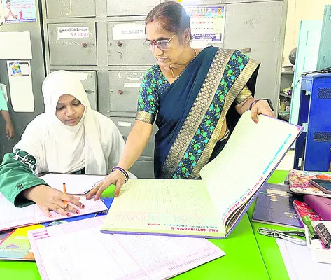 నమోదులో నిజమెంత?