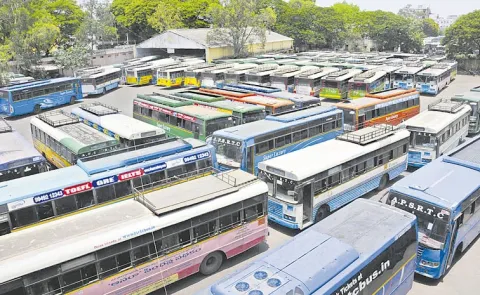 TGSRTC will soon fill 3038 vacancies: Ponnam Prabhakar