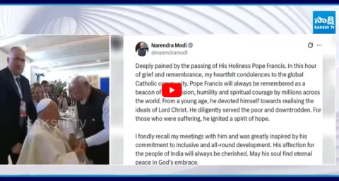 PM Modi Deep Condolences to Pope Francis