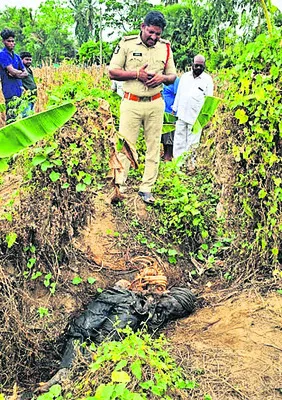 అనుమానాస్పద స్థితిలో వ్యక్తి మృతి 