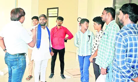 మెడికల్‌ కళాశాలలో సౌకర్యాలు కల్పించాలి