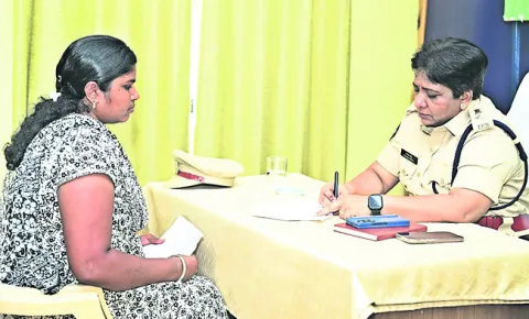 లేని 