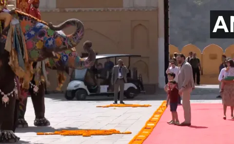 JD Vance Family Visits Amber Fort Jaipur Welcomed By Elephants Video