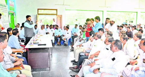 భూ భారతి చట్టంతో సమస్యల పరిష్కారం