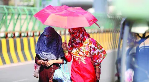 ఉక్కపోతతో ఉక్కిరిబిక్కిరి
