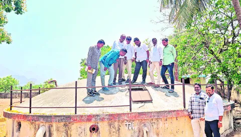 శ్రీలంక తమిళ కవి జీవిత చరిత్రతో ఆంగ్ల నవల 