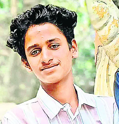 షాపింగ్‌ చేసి వస్తూ.. అనంతలోకాలకు..
