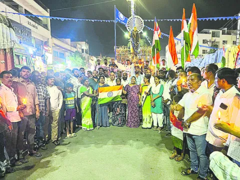 ఉగ్రదాడికి నిరసనగా శాంతి ర్యాలీ