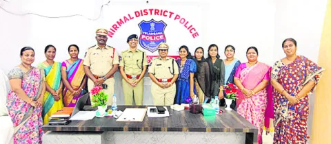 పట్టుదలతో లక్ష్యం చేరుకోవాలి