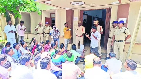 ప్రత్యేక డీఎస్సీని ప్రకటించాలని డిమాండ్‌ 