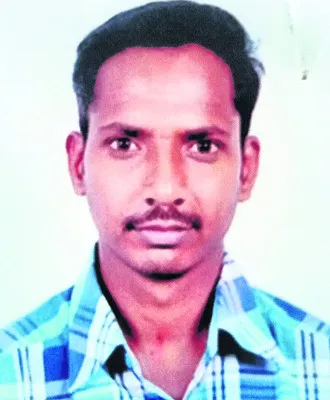 ప్రమాదంలో ఫైర్‌మెన్‌ మృతి 