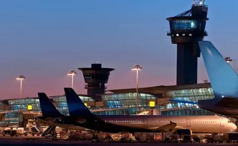  Istanbul Airport Named World's Most Expensive By Travellers Rs 500 For A Banana