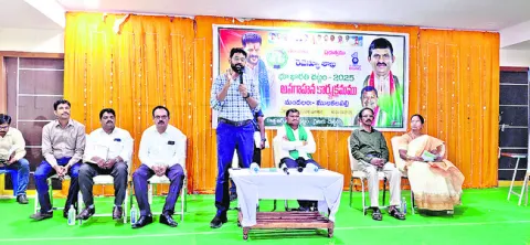 ఆదివాసీల భూములకు నష్టం ఉండదు