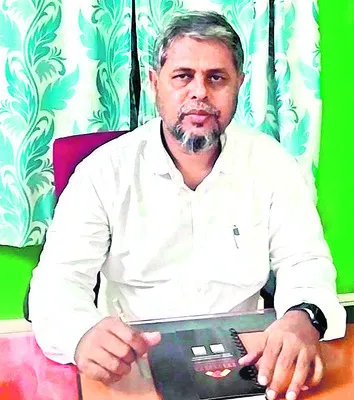 తహసీల్దార్‌ హుస్సేన్‌ సస్పెన్షన్‌ 
