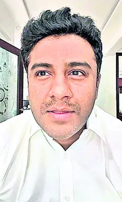 ‘సాక్షి’పై దాడి అమానుషం 