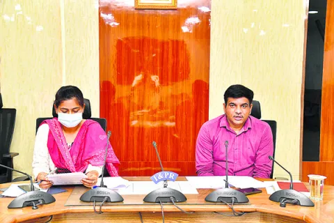 ప్రతీ వర్షపు నీటిచుక్క ఒడిసిపట్టాలి