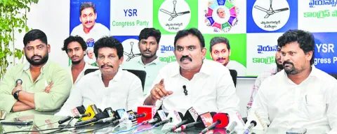 బెల్టుషాపులకు పితామహుడు చంద్రబాబు 