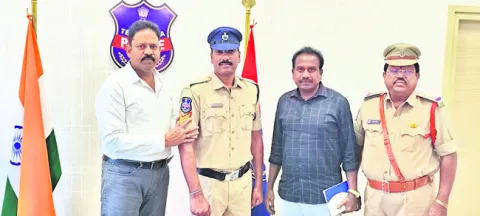 ‘ఈత సరదా విషాదంగా మారకూడదు’ 