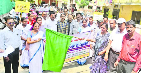 దోమల నివారణతో వ్యాధుల కట్టడి 