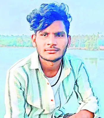 పేరుపాలెం బీచ్‌లో యువకుడి గల్లంతు 