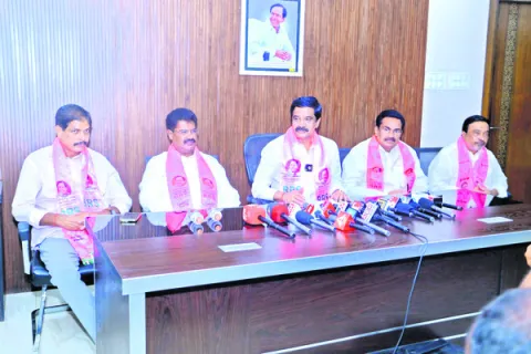రేవంత్‌ పాలనలో దిగజారిన రాష్ట్ర పరిస్థితి