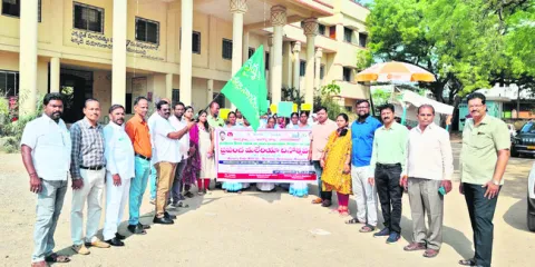 మలేరియాను పూర్తిగా నిర్మూలించాలి 