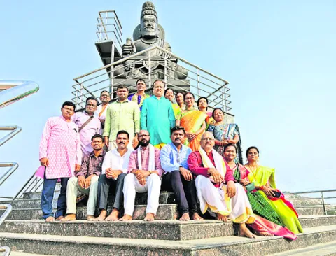 సాహితీ యాత్రకు ఘన స్వాగతం