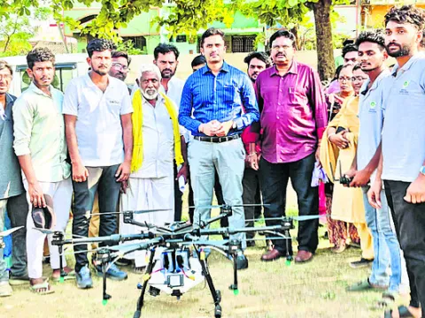 కిసాన్‌ డ్రోన్లతో సాగు సులభం 