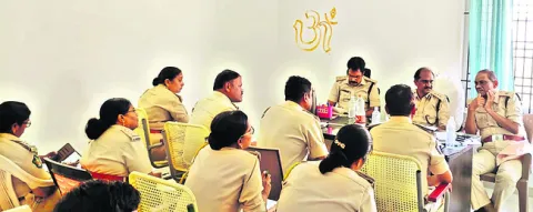 సారా రహిత జిల్లాగా మారుద్దాం 