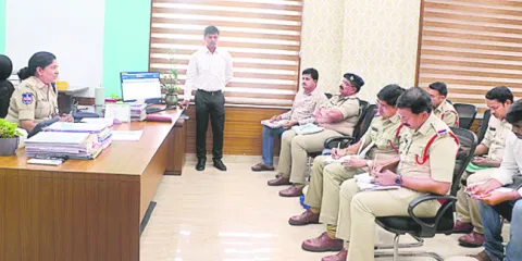 మహిళల