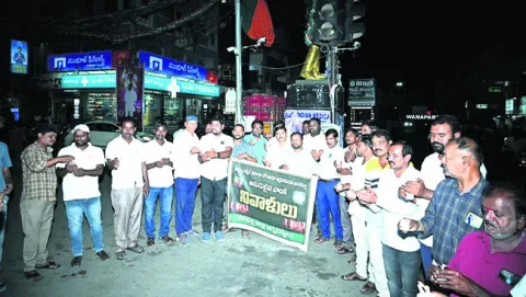 ఉగ్రవాదాన్ని రూపుమాపాలి 