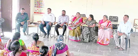 సామ్‌, మామ్‌ పిల్లలను గుర్తించాలి