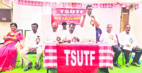 పశు వ్యాధులపై అవగాహన అవసరం