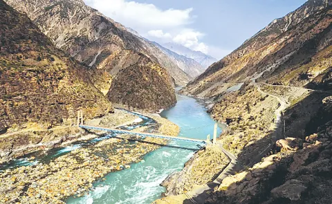 International law allows India to suspend Indus Waters Treaty with Pakistan