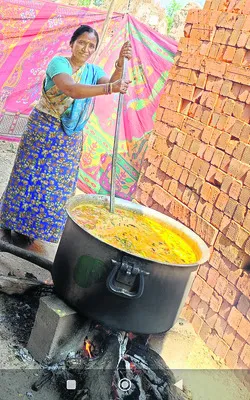 నాడు నక్సలైట్‌.. నేడు వంటలక్క !